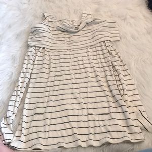 Blouse black and white stripes